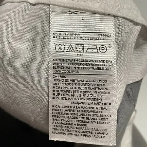 Y2K Preppy Old Navy Size 6 5" Grey Mid Rise Chino Casual Shorts - Picture 7 of 9